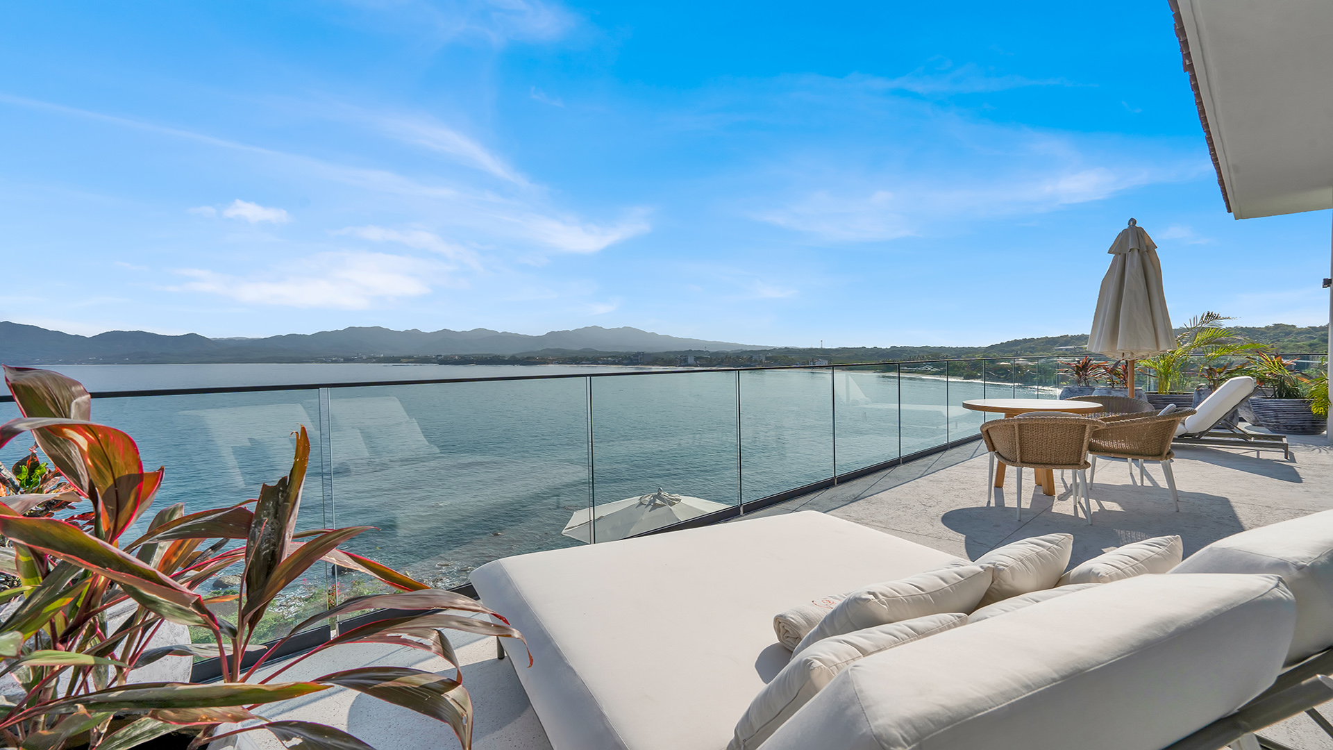 Luxury Rentals Punta Mita Ocean Front Iyari 2 -38.jpg